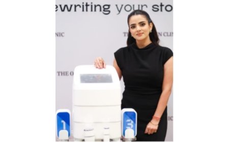Dr. Khushboo Jha Unveils ARTIQA at a Grand Afternoon Launch in Faridabad